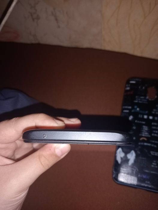Хочу обміняти свої два телефони,ЧИТАТИ ОПИС!