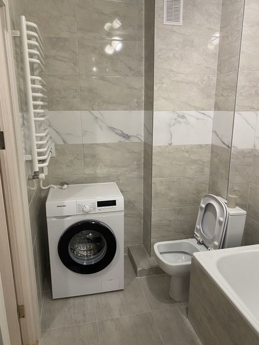 Оренда однокімнатна Київська