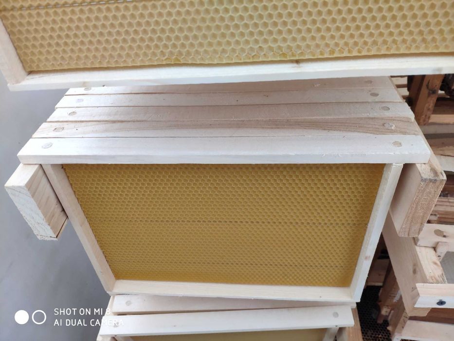 Рамки навощені 300/230/145/напів українські 300*214