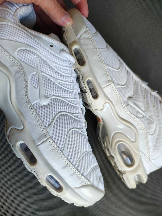 - Buty Nike Air Max Plus TN  r. 46 (44/45)