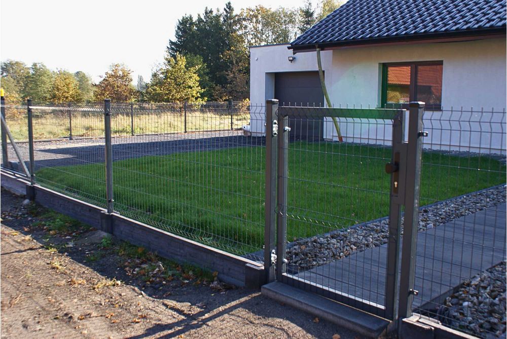 Furtka ogrodzeniowa wejściowa, Panelowa 3D, Ocynk + Malowanie CENA 1m2