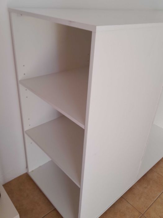 Móvel com charriot e 6 prateleiras