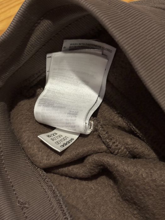 Штани adidas Trefoil Essentials