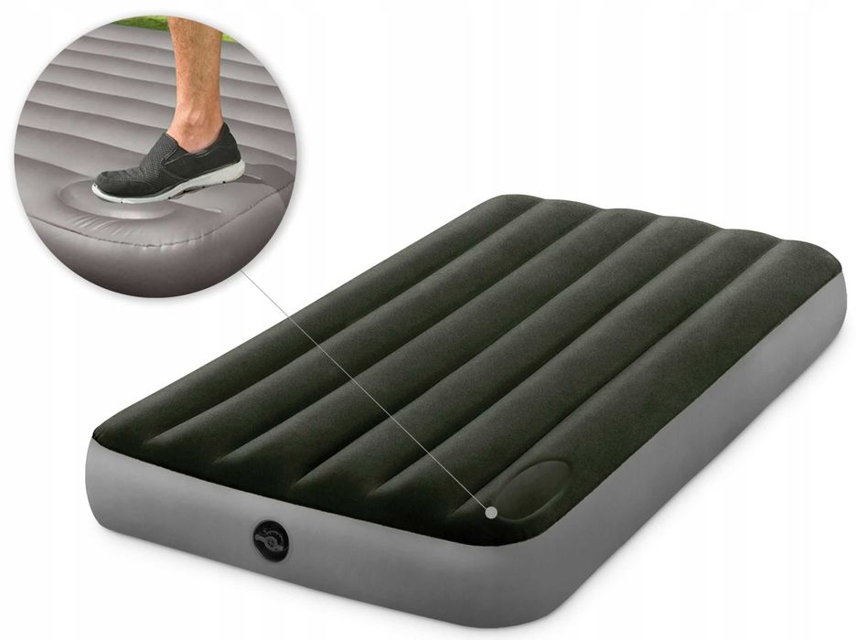 Надувне ліжко Intex - це дуже зручно