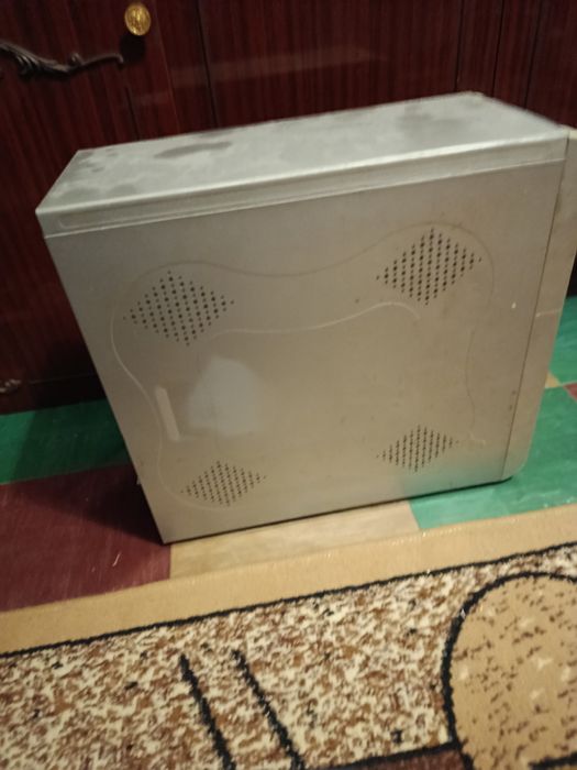 Корпус компьютерный