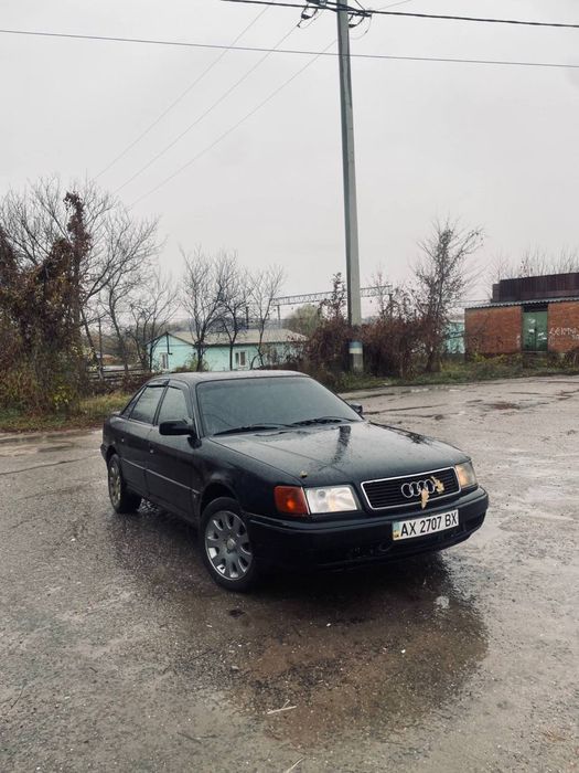Продам Audi 100 c4