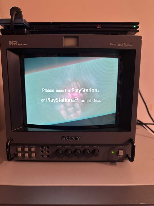 Monitor CRT Sony Trinitron BVM-9044D