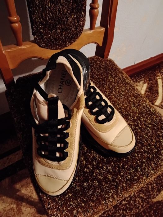 Продам кросівки Channel 40рр