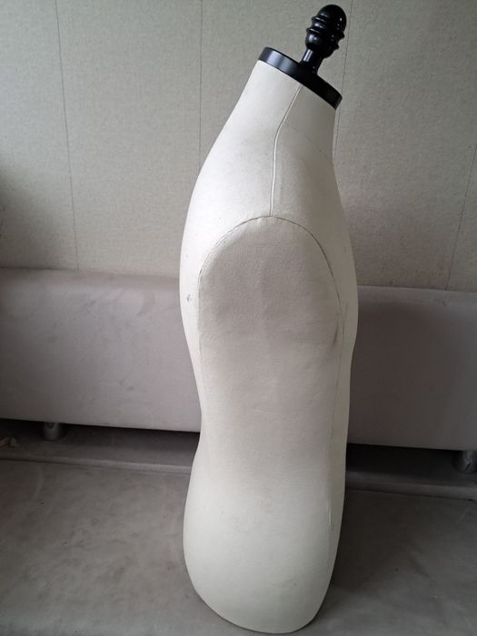 Продам манекен торс тканина