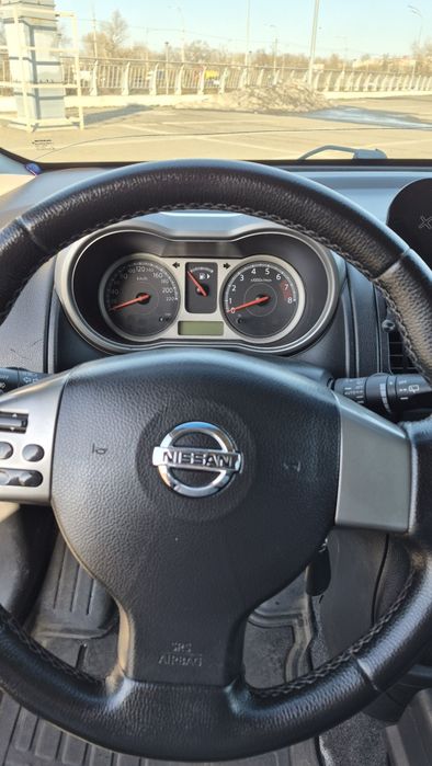 Продам Nissan Note