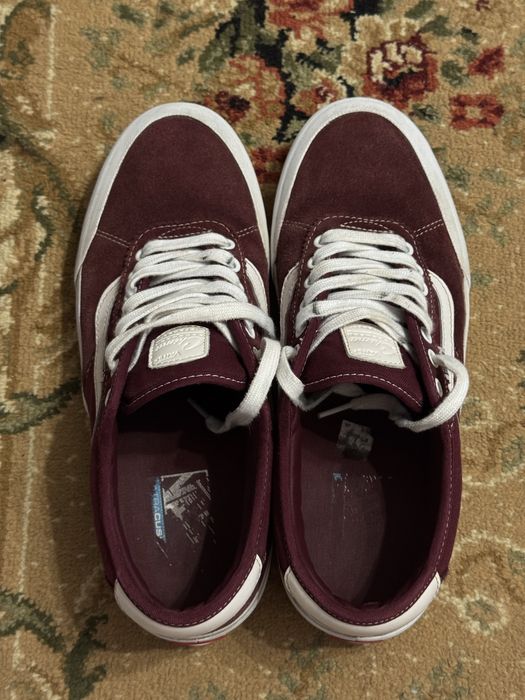 Vans pro-Chima.