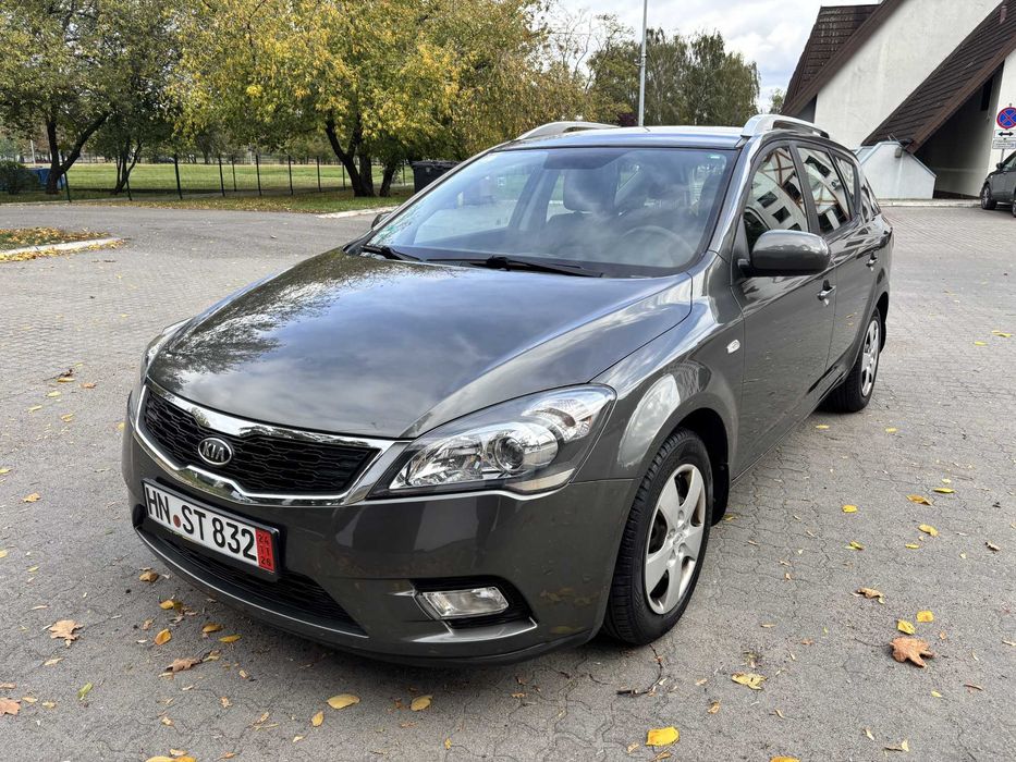 KIA CEED SW FACELIFTING | 1.4 DOHC benzyna | 90 KM | 2010r - Świeżo sprowadzony z Niemiec !