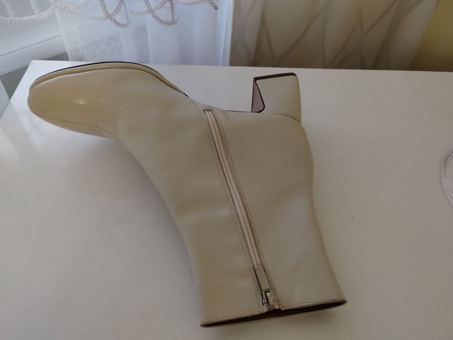 Botki damskie Minelli - nowe