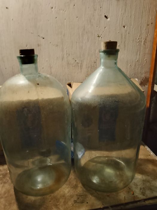 Бутиля 20 літрів