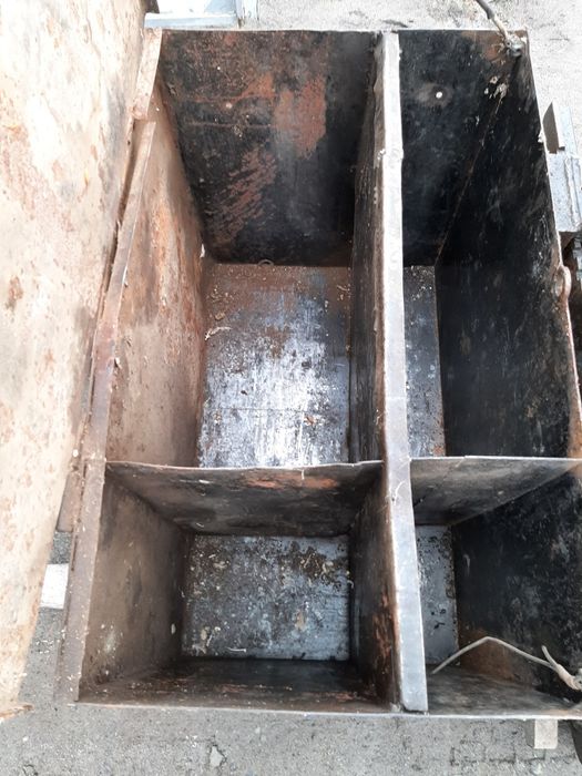 Ящик металевий для інструментів