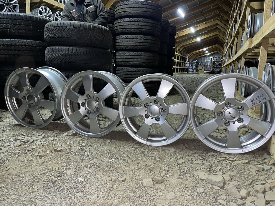 Стильні диски 5/112 R16 7J ET38 супер стан 4шт