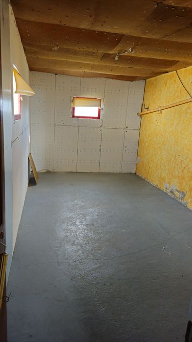 Alugo Armazém/Garagem