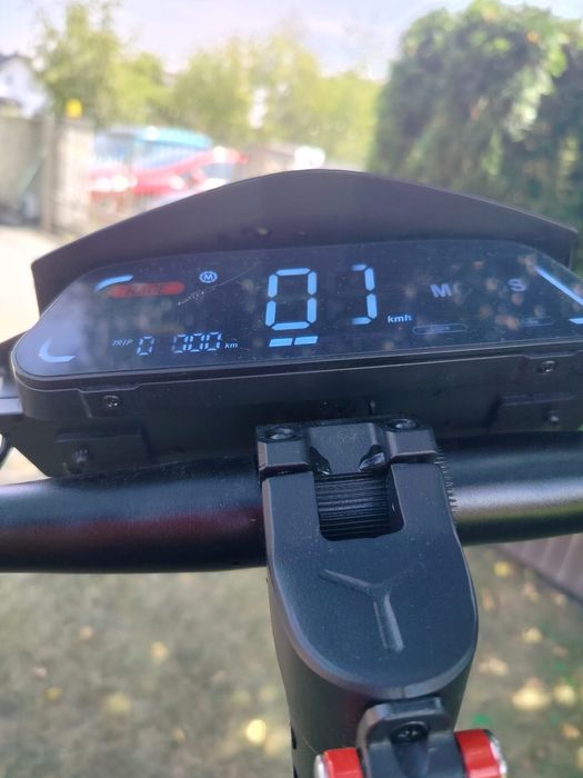Hulajnoga elektryczna Motus Daytona 10