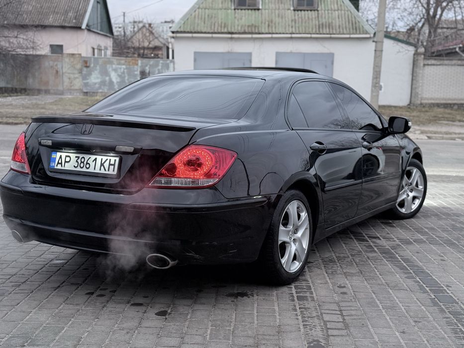 Продам Honda Legend