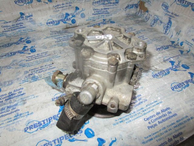 Bomba de direção VOLKSWAGEN Polo (6N)