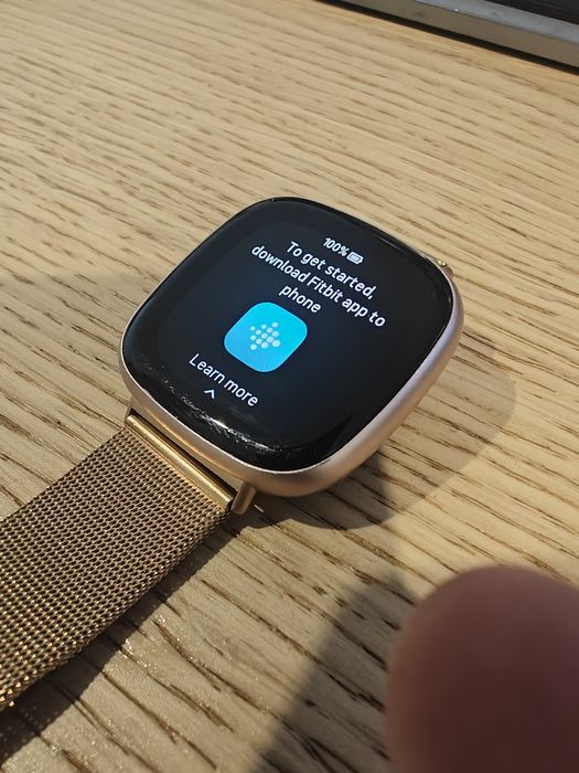 Google Fitbit Versa 4