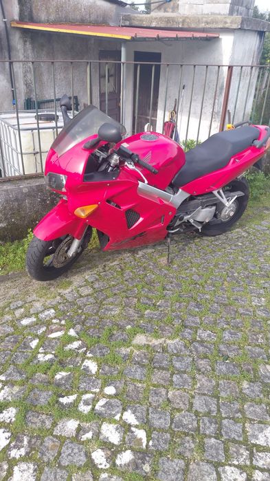 Honda vfr 800 fi
