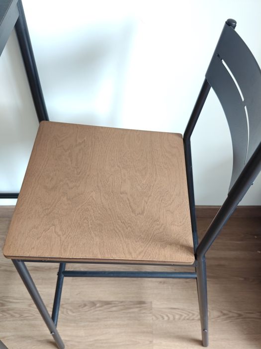 Mesa alta de cozinha/bar c/ 2 cadeiras (IKEA)