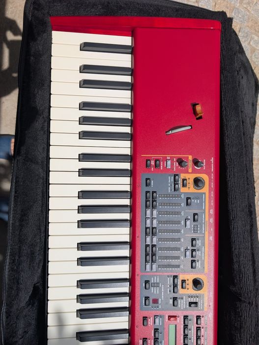 Piano Nord Stage 2ex
