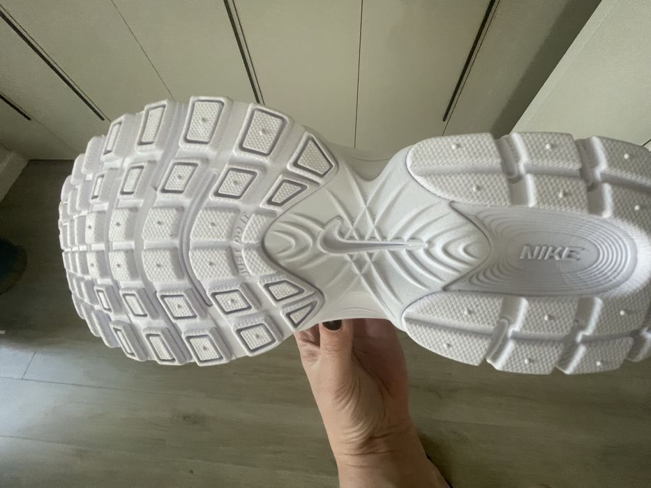 Кросівки  Nike 39