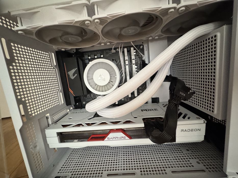 Потужний Ігровий компʼютер ПК White Edition / Ryzen 7 5700X3D / RX 7800 XT 16GB / 1TB SSD