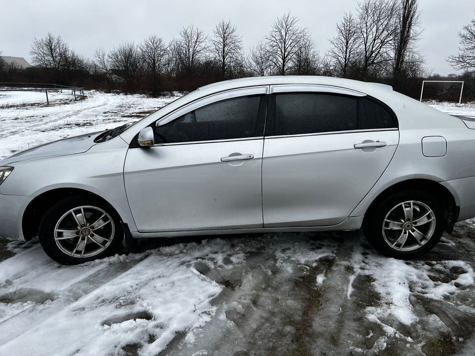 Авто Geely emgrand 7