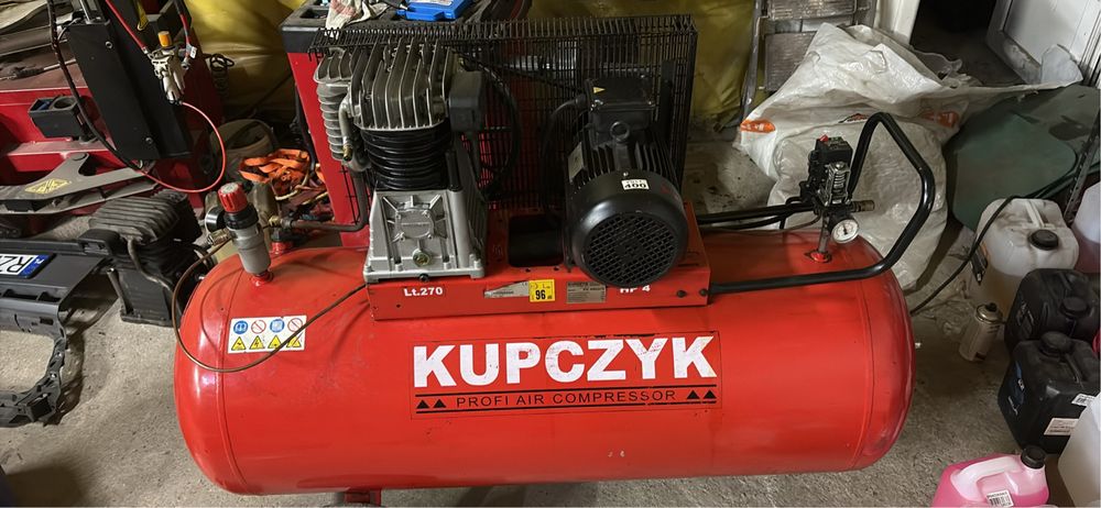Kompresor kupczyk 270 litrow 400v  nowa glowica