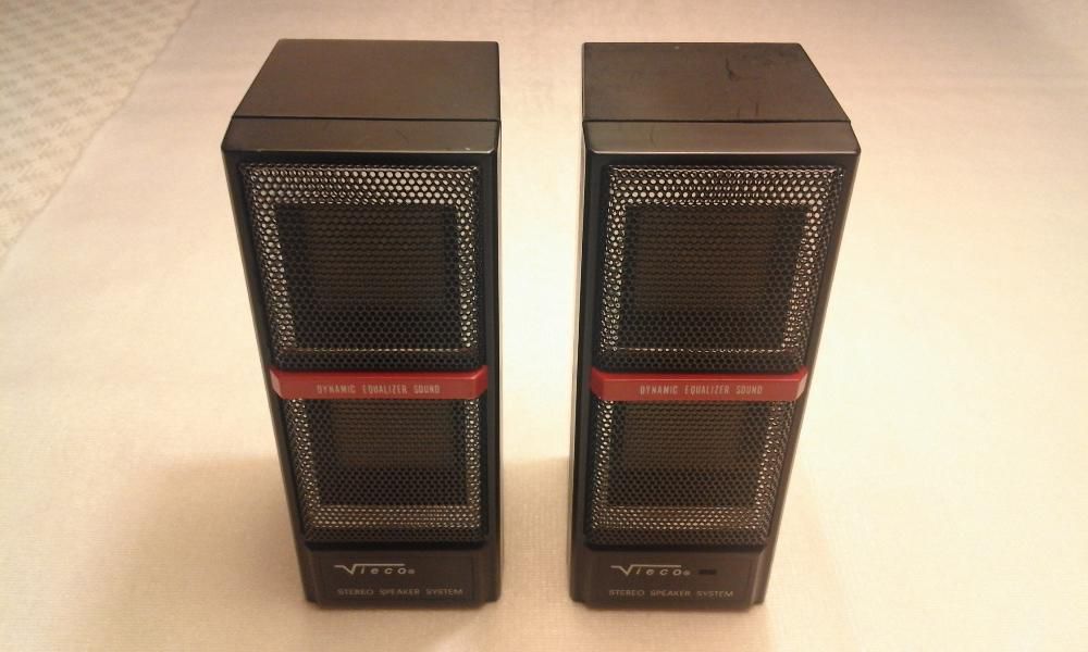 Vieco Monitor Speakers, 2-Way, RCA Connections. See Photos and Description.64739397065346121