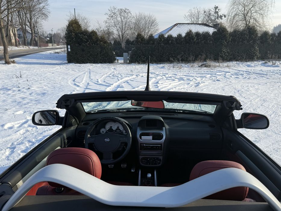 Tigra 1.8, II właściciel, serwis, bezwypadkowy, pełna opcja, zadbany