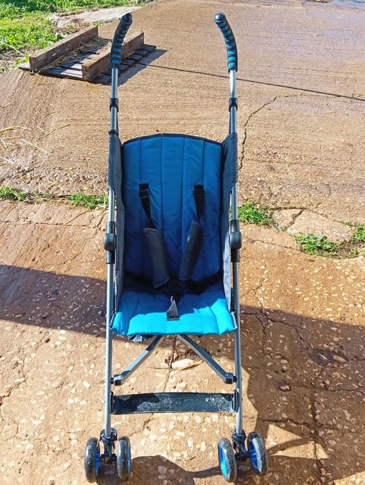 Vende se carrinha de bebe