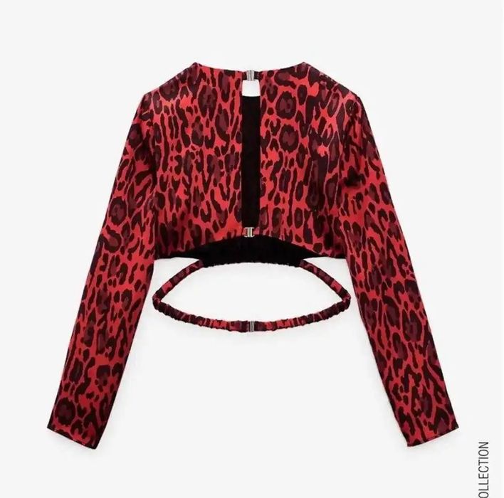 Стильний укорочений топ з леопардовим принтом