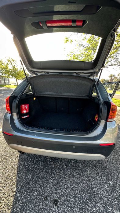 BMW X1 sDrive 18d Caixa automática