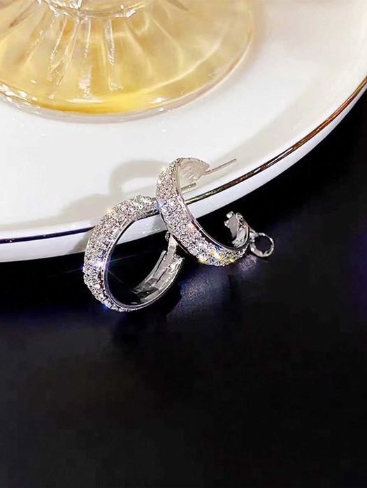 Brincos Argola com Decoração de Estrass