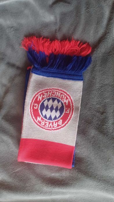 Szalik Bayern Monachium