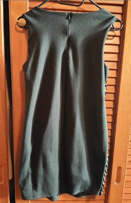 Vestido preto lantejoulas