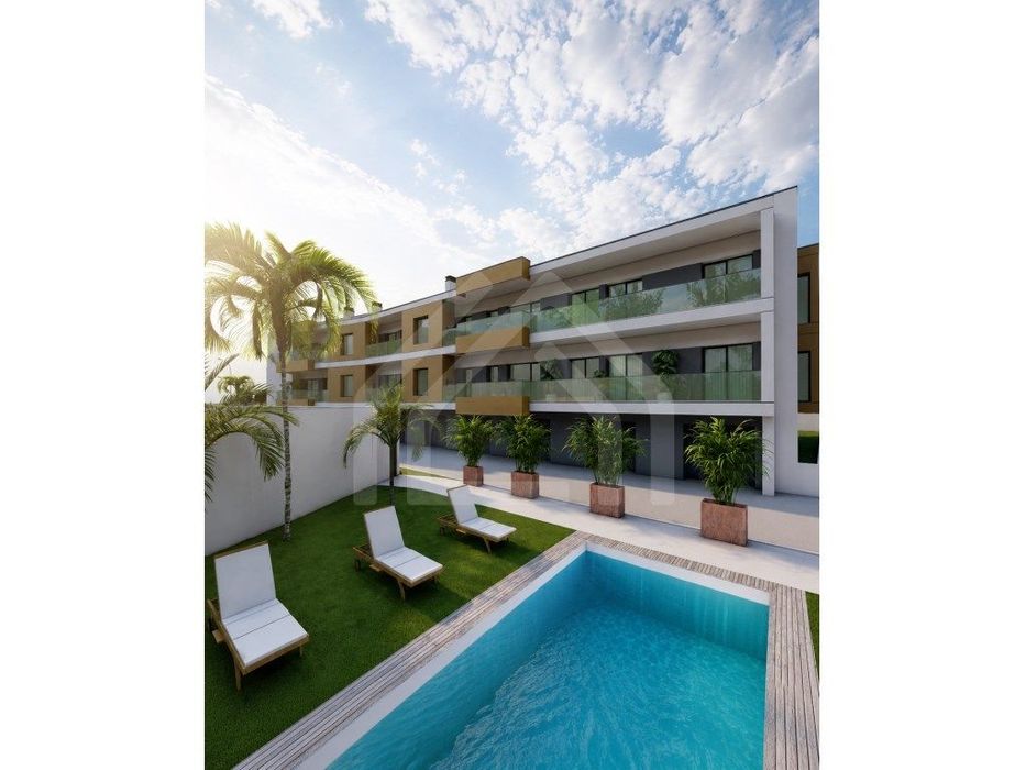 Apartamento T2 em Condomínio privado com piscina | Condeixa-a-Nova