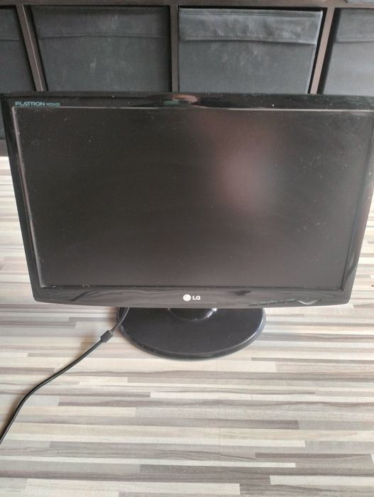 Monitor LG Flatron W2243S