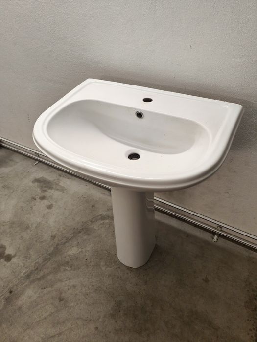 Lavatório parede retangular branco