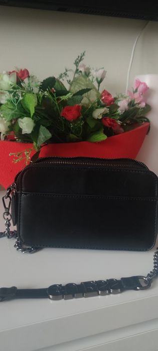 Сумка кроссбоди guess