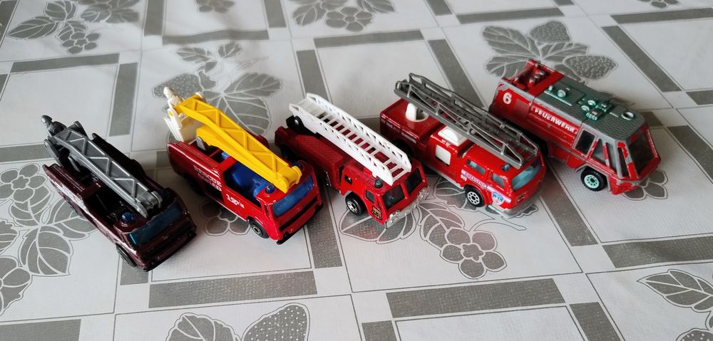 Stare wozy strażackie Matchbox  Majorette + Siku