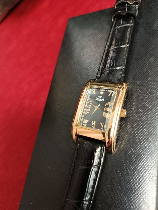 Позолоченные наручные Lavier