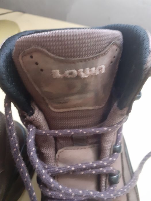 Buty górskie Lowa roz. 39 Goretex