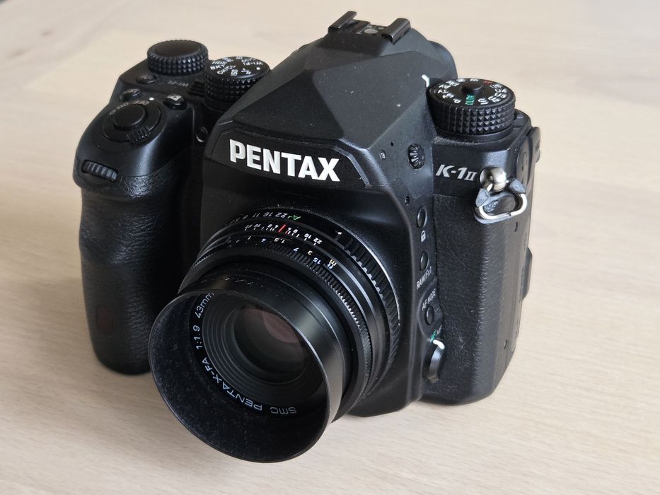 Pentax k1 II + SMC Pentax 43mm 1.9