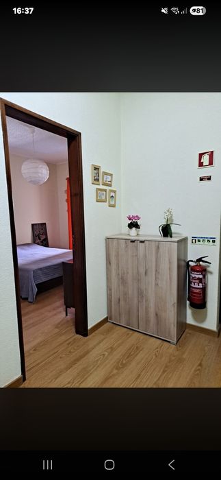 Arrenda-se Professor/a Sesimbra