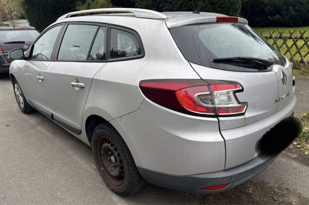 Запчастини меган 3 розборка шрот розбіра крило фара ляда запчасти стоп